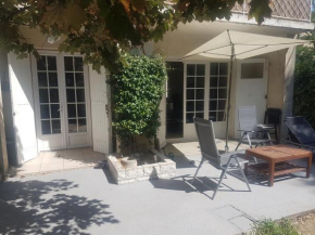 Grande maison avec 5 chambres et jardin